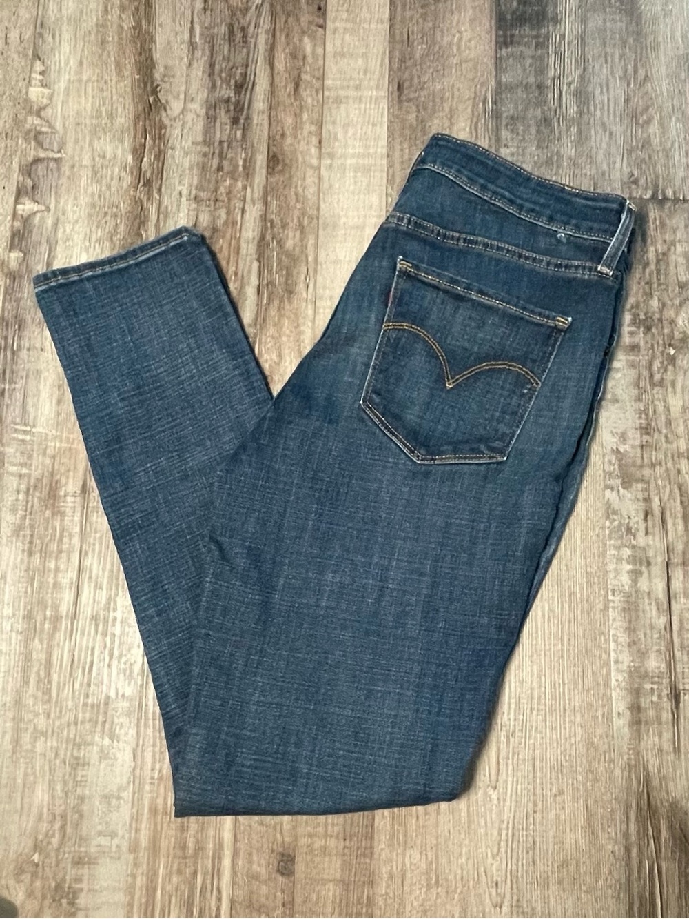 Levi’s 721 High-Rise Women's Dark Blue Jeans 32 - Picture 4 of 4